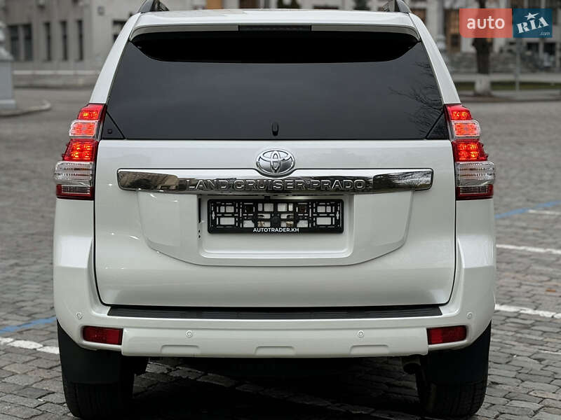 Позашляховик / Кросовер Toyota Land Cruiser Prado 2016 в Харкові