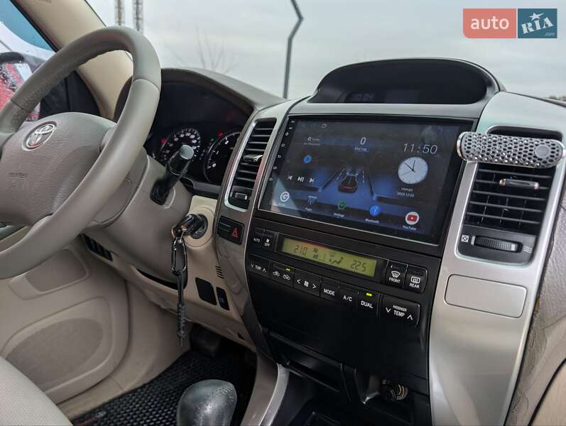 Внедорожник / Кроссовер Toyota Land Cruiser Prado 2005 в Здолбунове