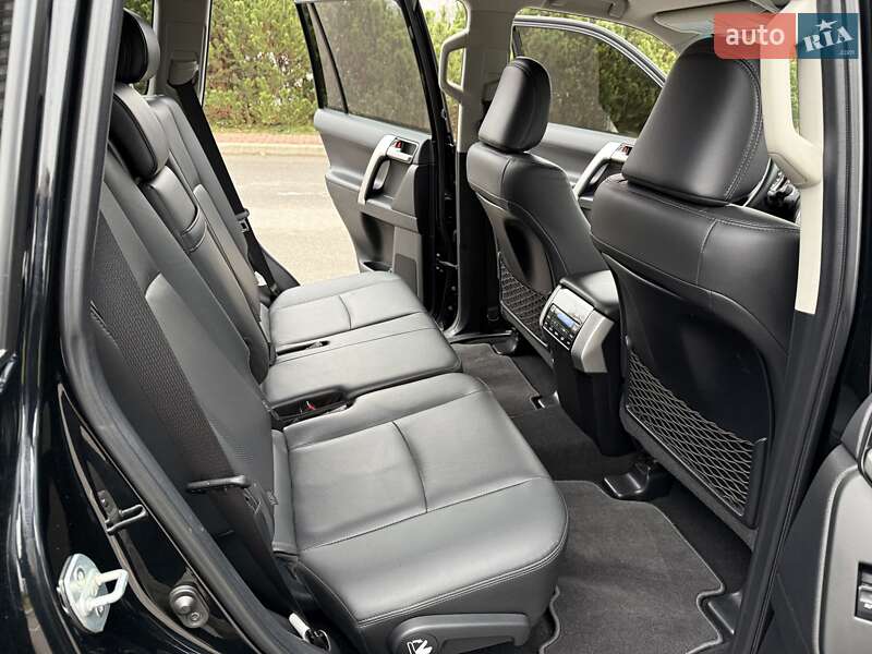 Внедорожник / Кроссовер Toyota Land Cruiser Prado 2020 в Киеве фото 54 Внедорожник / Кроссовер Toyota Land Cruiser Prado 2020 в Киеве