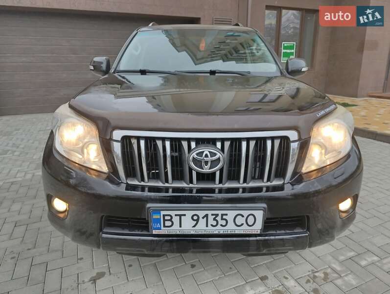 Внедорожник / Кроссовер Toyota Land Cruiser Prado 2012 в Николаеве