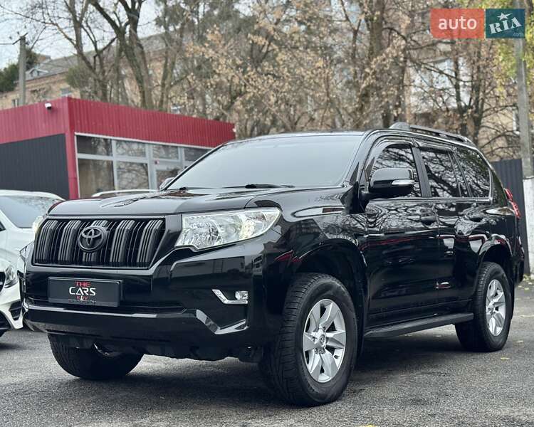 Внедорожник / Кроссовер Toyota Land Cruiser Prado 2019 в Киеве