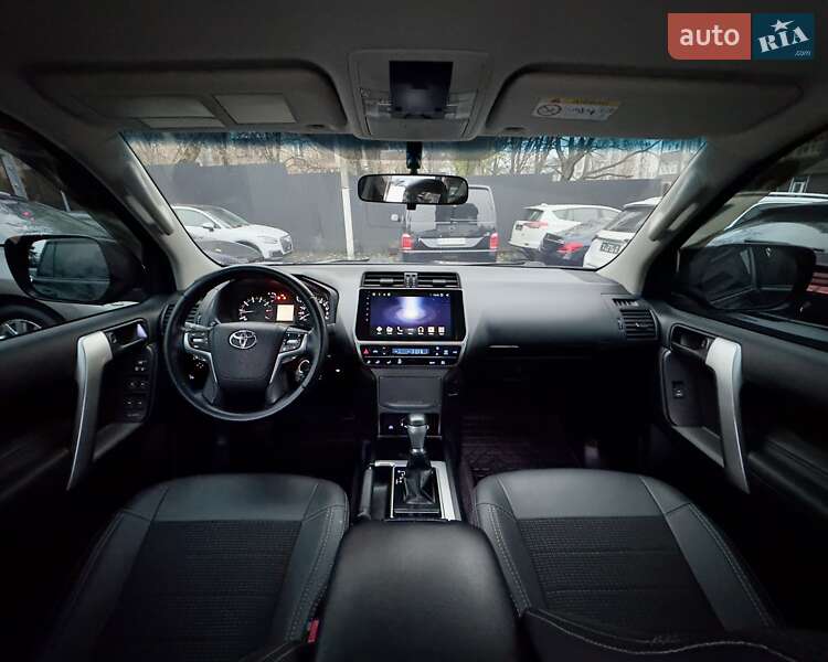 Внедорожник / Кроссовер Toyota Land Cruiser Prado 2019 в Киеве
