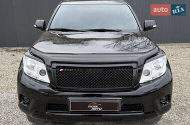Позашляховик / Кросовер Toyota Land Cruiser Prado 2011 в Івано-Франківську