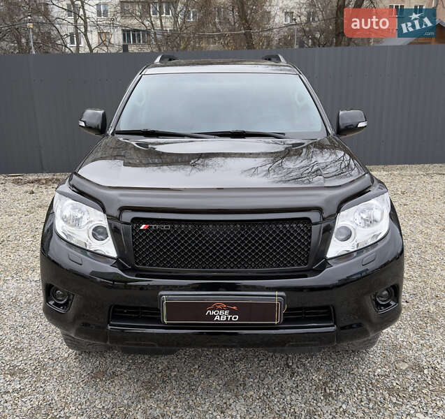 Toyota Land Cruiser Prado 2011