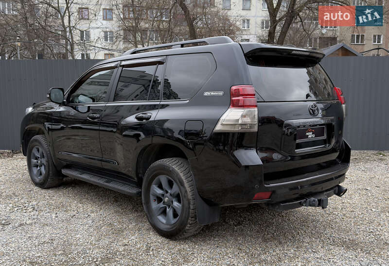Внедорожник / Кроссовер Toyota Land Cruiser Prado 2011 в Ивано-Франковске
