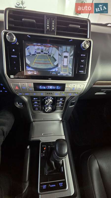 Внедорожник / Кроссовер Toyota Land Cruiser Prado 2020 в Виноградове