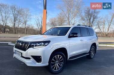 Позашляховик / Кросовер Toyota Land Cruiser Prado 2022 в Чернігові
