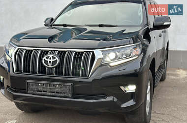 Позашляховик / Кросовер Toyota Land Cruiser Prado 2019 в Києві