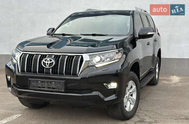 Позашляховик / Кросовер Toyota Land Cruiser Prado 2019 в Києві