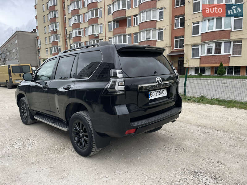 Позашляховик / Кросовер Toyota Land Cruiser Prado 2021 в Тернополі
