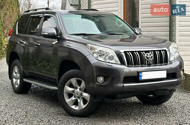Внедорожник / Кроссовер Toyota Land Cruiser Prado 2013 в Кельменцах
