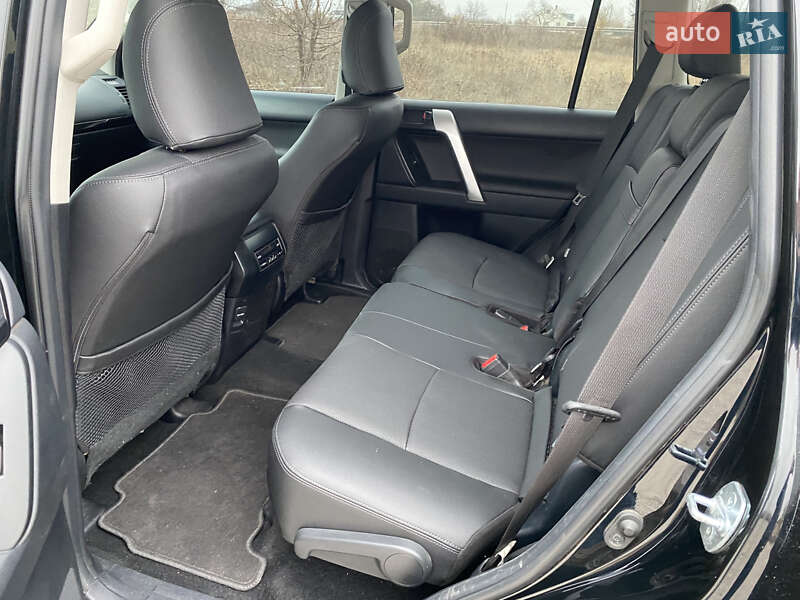 Внедорожник / Кроссовер Toyota Land Cruiser Prado 2020 в Днепре фото 8 Внедорожник / Кроссовер Toyota Land Cruiser Prado 2020 в Днепре