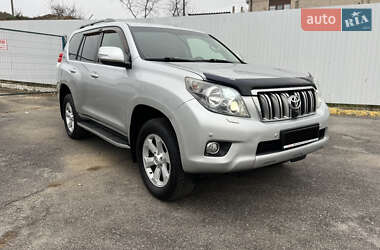 Внедорожник / Кроссовер Toyota Land Cruiser Prado 2011 в Киеве