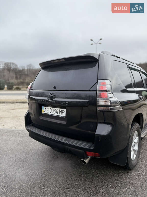 Внедорожник / Кроссовер Toyota Land Cruiser Prado 2010 в Днепре фото 8 Внедорожник / Кроссовер Toyota Land Cruiser Prado 2010 в Днепре