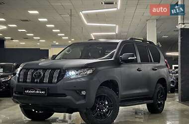 Внедорожник / Кроссовер Toyota Land Cruiser Prado 2010 в Николаеве