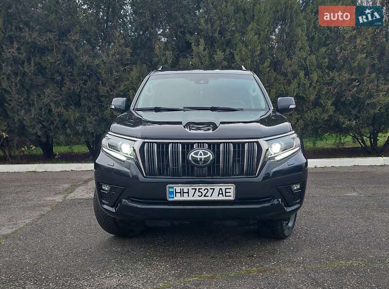 Внедорожник / Кроссовер Toyota Land Cruiser Prado 2021 в Одессе