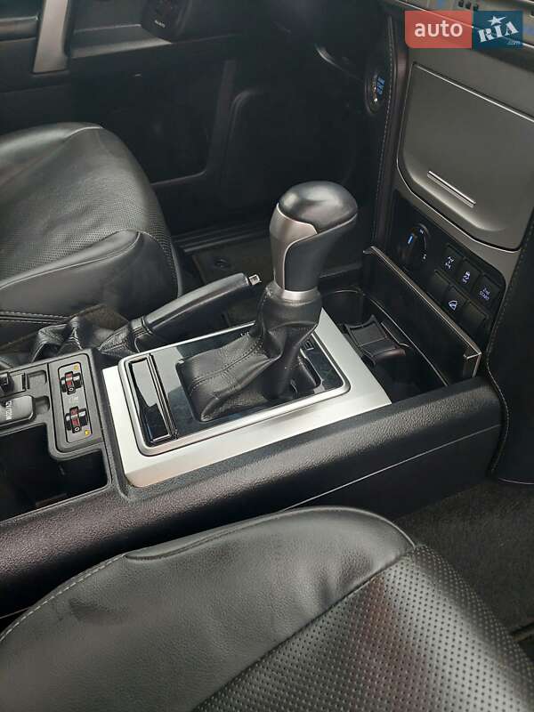 Внедорожник / Кроссовер Toyota Land Cruiser Prado 2021 в Одессе