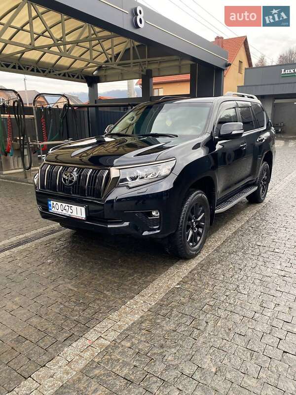 Toyota Land Cruiser Prado 2020