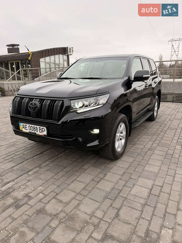 Toyota Land Cruiser Prado 2019