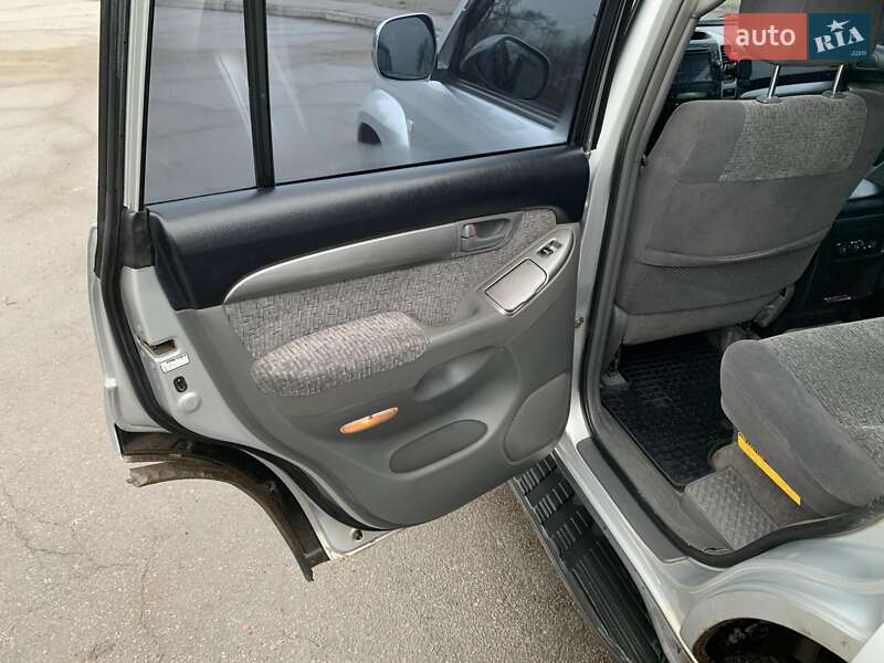 Внедорожник / Кроссовер Toyota Land Cruiser Prado 2007 в Кривом Роге фото 20 Внедорожник / Кроссовер Toyota Land Cruiser Prado 2007 в Кривом Роге