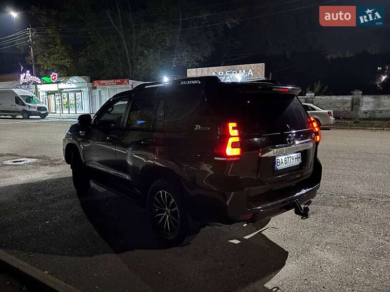 Внедорожник / Кроссовер Toyota Land Cruiser Prado 2010 в Александрие фото 57 Внедорожник / Кроссовер Toyota Land Cruiser Prado 2010 в Александрие