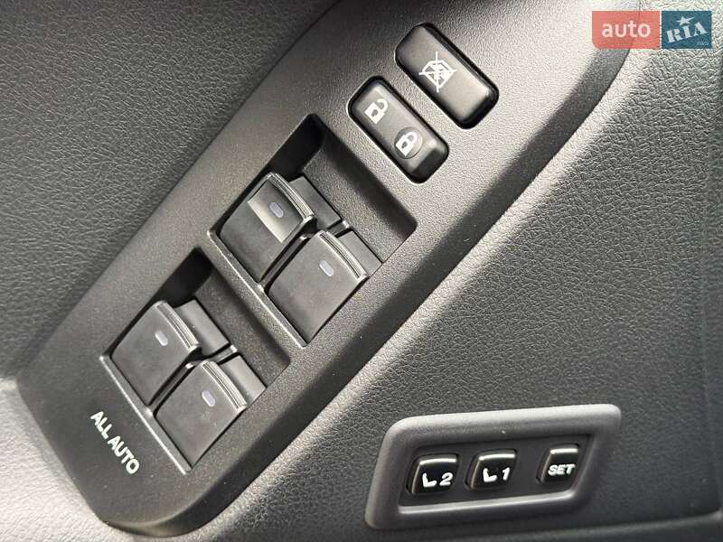 Внедорожник / Кроссовер Toyota Land Cruiser Prado 2021 в Одессе