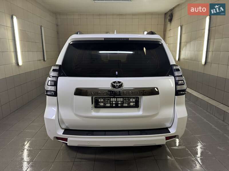 Внедорожник / Кроссовер Toyota Land Cruiser Prado 2022 в Умани фото 4 Внедорожник / Кроссовер Toyota Land Cruiser Prado 2022 в Умани