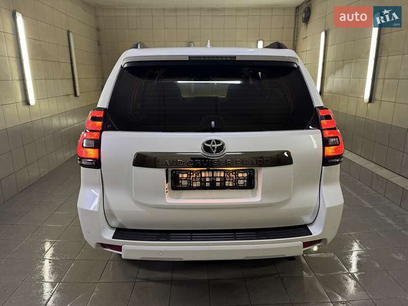 Внедорожник / Кроссовер Toyota Land Cruiser Prado 2022 в Умани фото 45 Внедорожник / Кроссовер Toyota Land Cruiser Prado 2022 в Умани