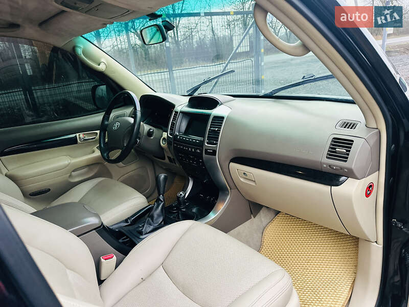 Внедорожник / Кроссовер Toyota Land Cruiser Prado 2006 в Иршаве