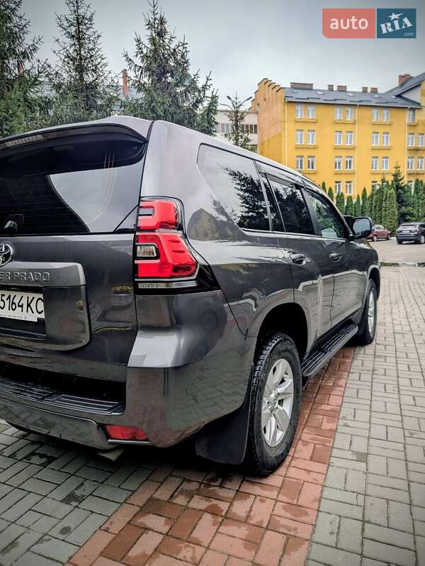 Внедорожник / Кроссовер Toyota Land Cruiser Prado 2020 в Киеве