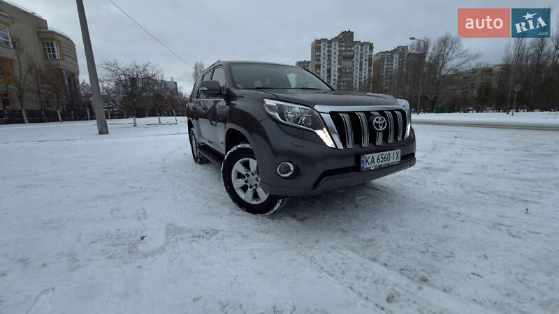 Внедорожник / Кроссовер Toyota Land Cruiser Prado 2015 в Киеве
