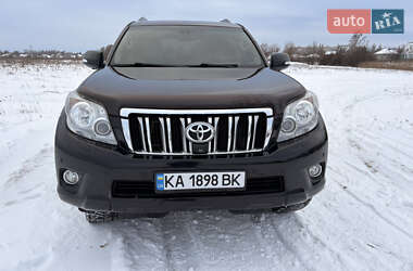 Внедорожник / Кроссовер Toyota Land Cruiser Prado 2010 в Киеве