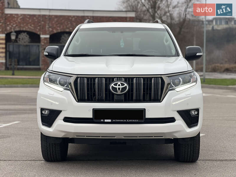 Внедорожник / Кроссовер Toyota Land Cruiser Prado 2021 в Киеве