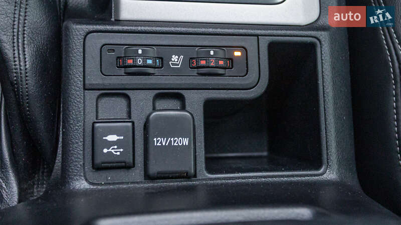 Внедорожник / Кроссовер Toyota Land Cruiser Prado 2019 в Днепре