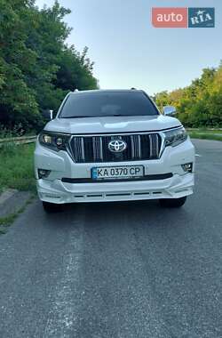 Позашляховик / Кросовер Toyota Land Cruiser Prado 2011 в Чернігові