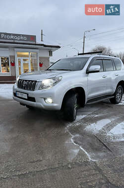 Позашляховик / Кросовер Toyota Land Cruiser Prado 2010 в Харкові