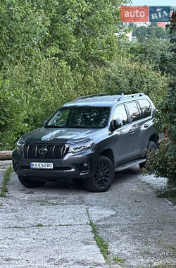 Позашляховик / Кросовер Toyota Land Cruiser Prado 2020 в Києві
