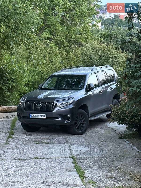 Toyota Land Cruiser Prado 2020