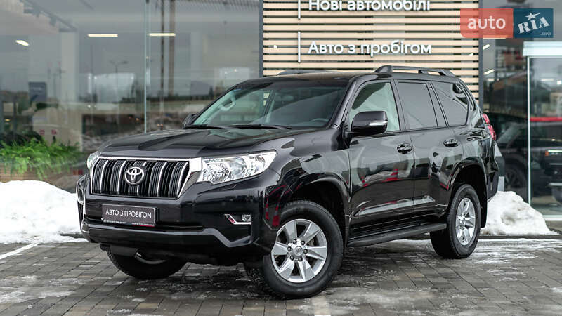 Toyota Land Cruiser Prado 2023