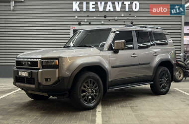 Позашляховик / Кросовер Toyota Land Cruiser Prado 2024 в Києві
