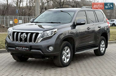 Позашляховик / Кросовер Toyota Land Cruiser Prado 2017 в Миколаєві