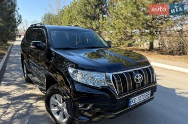 Позашляховик / Кросовер Toyota Land Cruiser Prado 2019 в Дніпрі