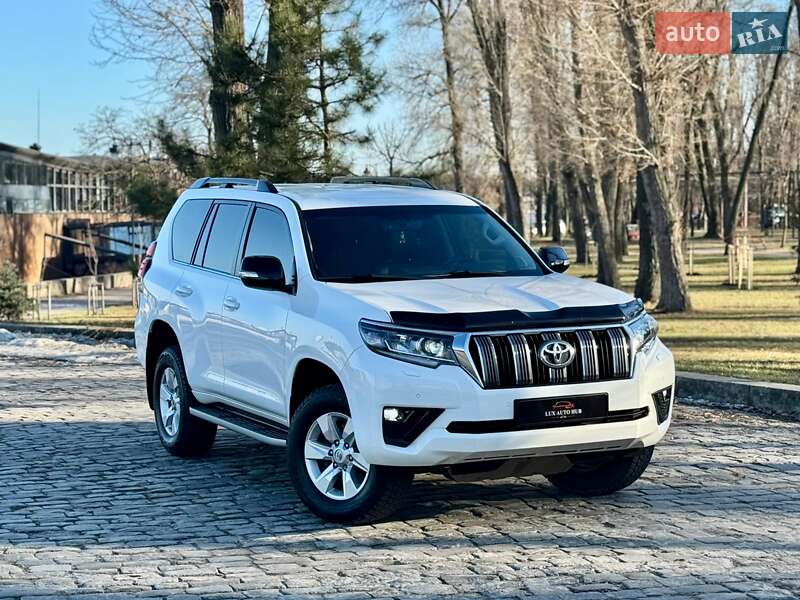 Toyota Land Cruiser Prado 2020