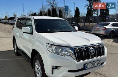 Позашляховик / Кросовер Toyota Land Cruiser Prado 2022 в Полтаві