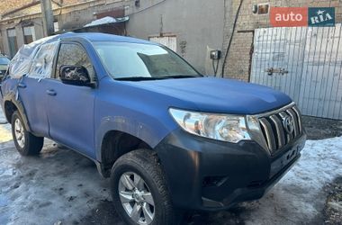Внедорожник / Кроссовер Toyota Land Cruiser Prado 2018 в Киеве
