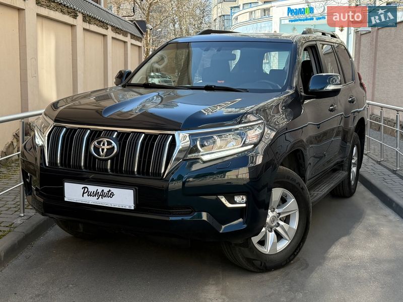 Toyota Land Cruiser Prado 2021