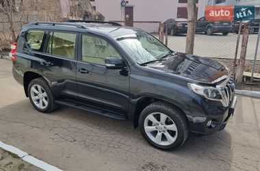 Позашляховик / Кросовер Toyota Land Cruiser Prado 2017 в Харкові