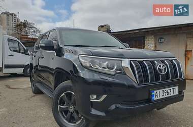 Позашляховик / Кросовер Toyota Land Cruiser Prado 2018 в Києві