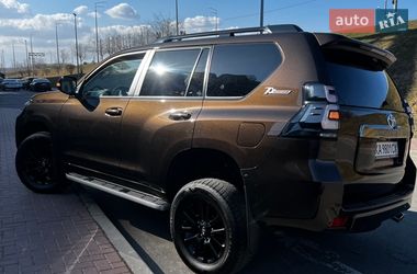 Внедорожник / Кроссовер Toyota Land Cruiser Prado 2021 в Киеве