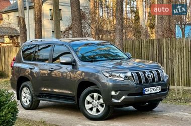 Внедорожник / Кроссовер Toyota Land Cruiser Prado 2019 в Киеве